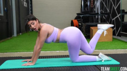 TheRealWorkout Roxie Sinner - This Counts As A Workout Too 17 02 2023