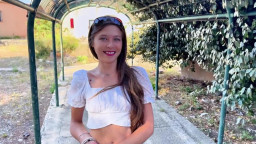 Lolita 25 Years Old From Bordeaux 05 08 2024