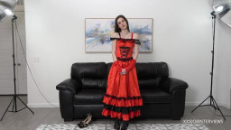 Lilly Jade - Interviews As Sexy Western Saloon Waitress 17 02 2026