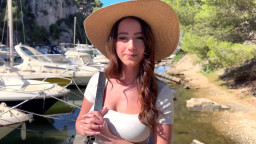 HelloLimoon - Fucked Outside And Inside On A Boat