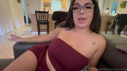 Gigi Lysette - Thick Busty Step Sister Needs Tech Support