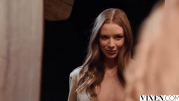 Hope Heaven, Kelly Collins - Insatiable Hope Has Passionate Threesome With Kelly And Her BF 18 12 2025